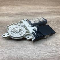1J4959812A   Rear door window regulator motor Volkswagen Golf IV