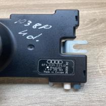 8P4035225D 7617310103  Aerial antenna amplifier Audi A3 S3 8P