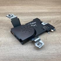 8P4035225D 7617310103  Aerial antenna amplifier Audi A3 S3 8P