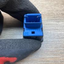 8368932   Electric window control switch BMW 5 E39