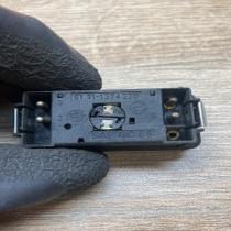 1374220   Hazard light switch BMW 5 E34