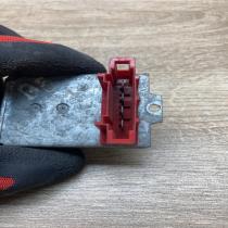 740245833F   Heater blower motor/fan resistor Audi A4 S4 B5 8D