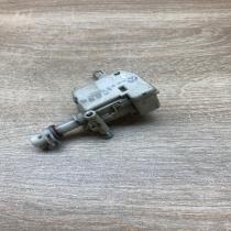 3B0810773B 3B0959782  Fuel tank cap lock motor Volkswagen PASSAT B5