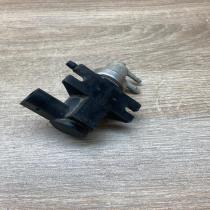1J0906627A 72290325  Turbo solenoid valve Volkswagen Golf IV