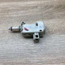 1J6818773A 3B0959782  Fuel tank cap lock motor Volkswagen Golf IV