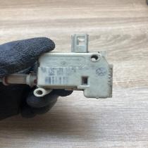 1J6818773A 3B0959782  Fuel tank cap lock motor Volkswagen Golf IV