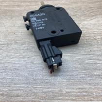 90589918 605420  Fuel tank cap lock motor Opel Astra G