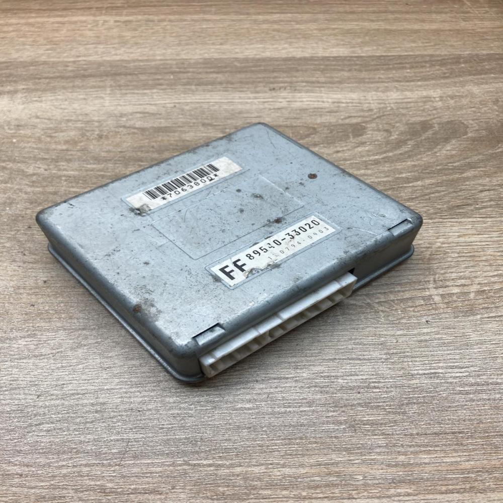 89541 33010 89540 33020  ESP (stability system) control unit Lexus GS 300 400 43