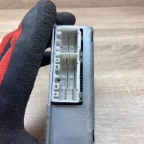 89541 33010 89540 33020  ESP (stability system) control unit Lexus GS 300 400 43
