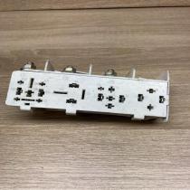 8X0937403   Fuse module Audi A4 S4 B9