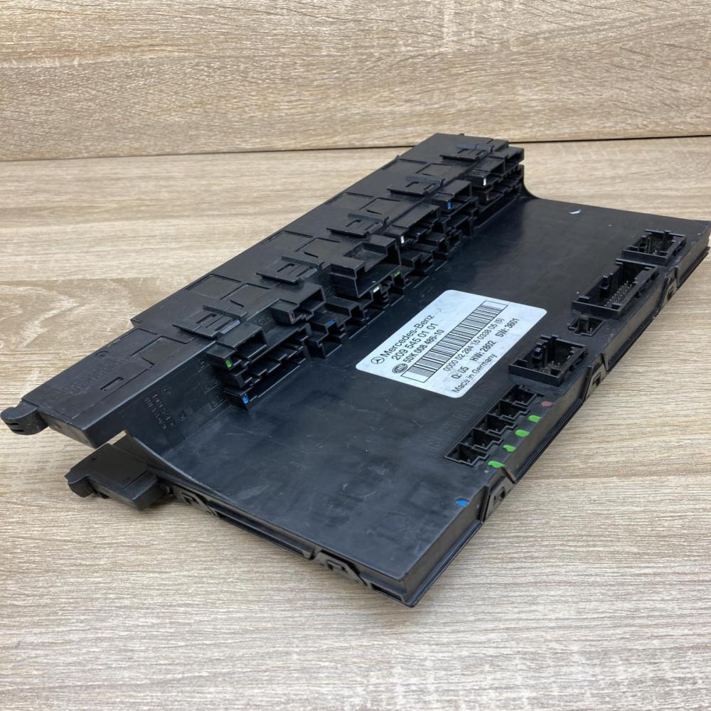 2095450101 5DK008486  Fuse module Mercedes-Benz CLK A209 C209