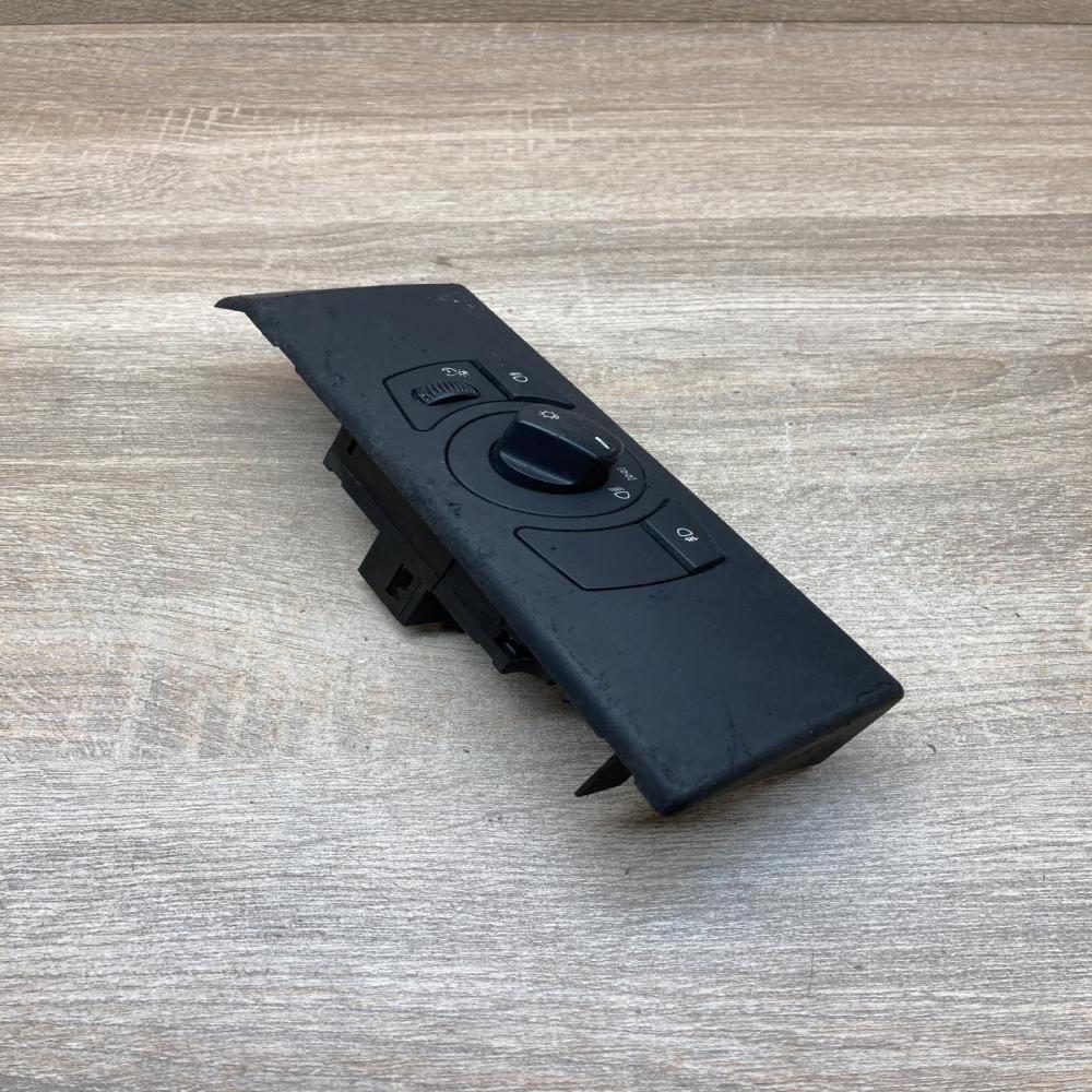 6953735 013365  Light switch BMW 5 E60 E61