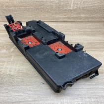13144709 519066005 UQ Fuse module Opel Signum