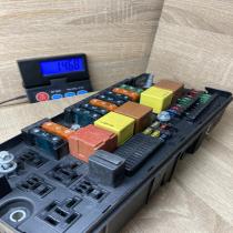 13144709 519066005 UQ Fuse module Opel Signum