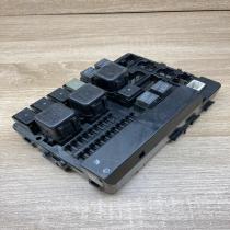 Nissan fuse module   Fuse module Nissan Navara