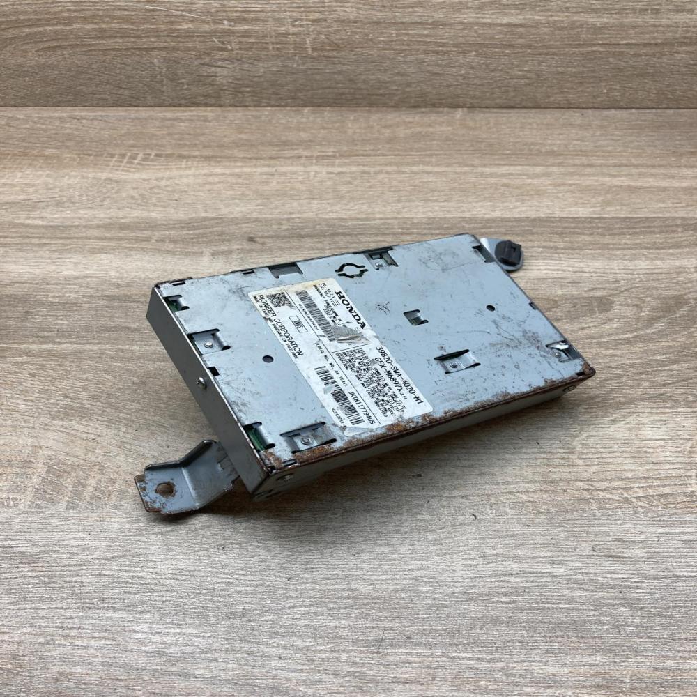 39820 SWA A020 M1 GEX M6897XZH  Other control units/modules Honda CR-V