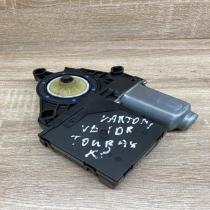 1K0959793R 1T0959701N  Front door window regulator motor Volkswagen Touran I