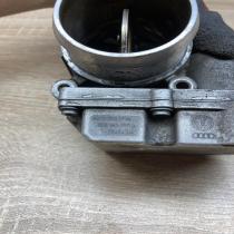 8E0145950D A2C53081714  Throttle valve Volkswagen PASSAT B7