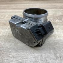 8E0145950D A2C53081714  Throttle valve Volkswagen PASSAT B7