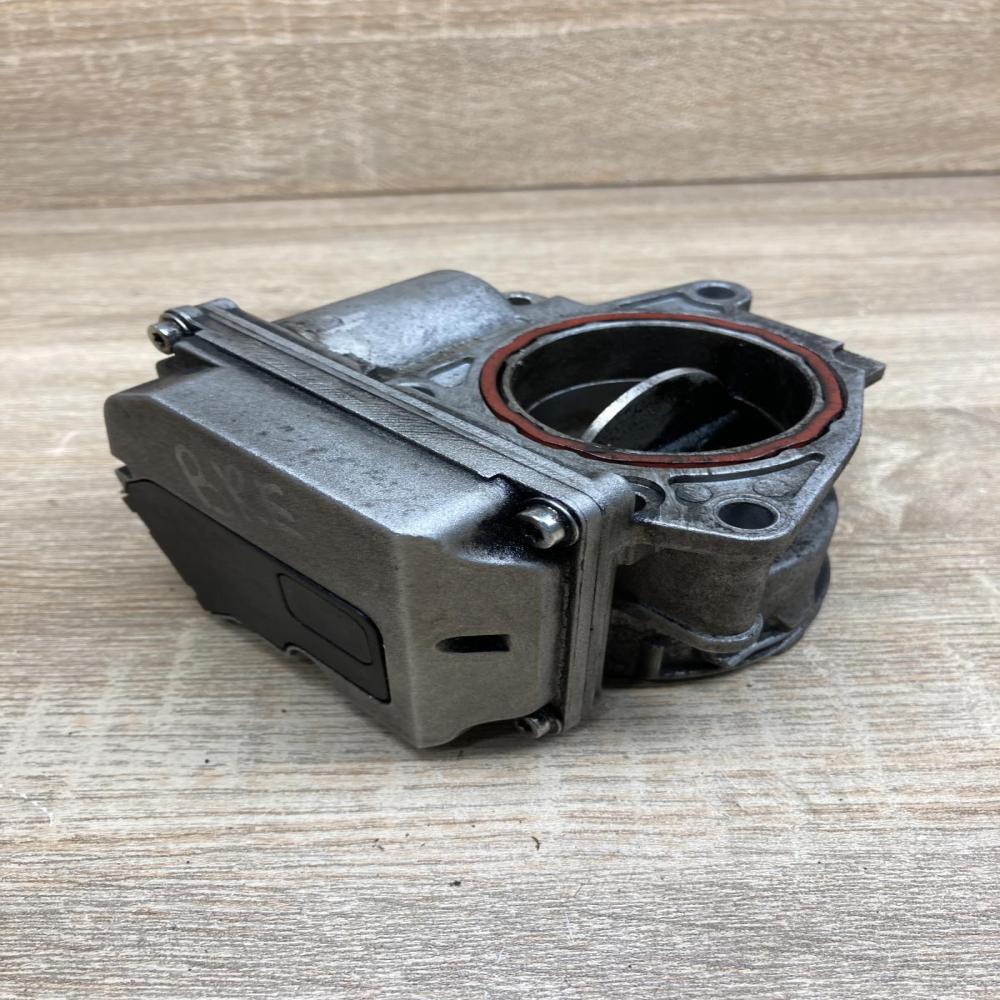310013 16112297  Throttle valve Volkswagen Scirocco