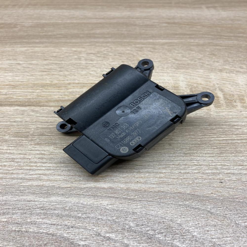 0132801363   Air flap motor/actuator Volkswagen PASSAT B6