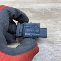 3C0927225C   Hand parking brake switch Volkswagen PASSAT B6