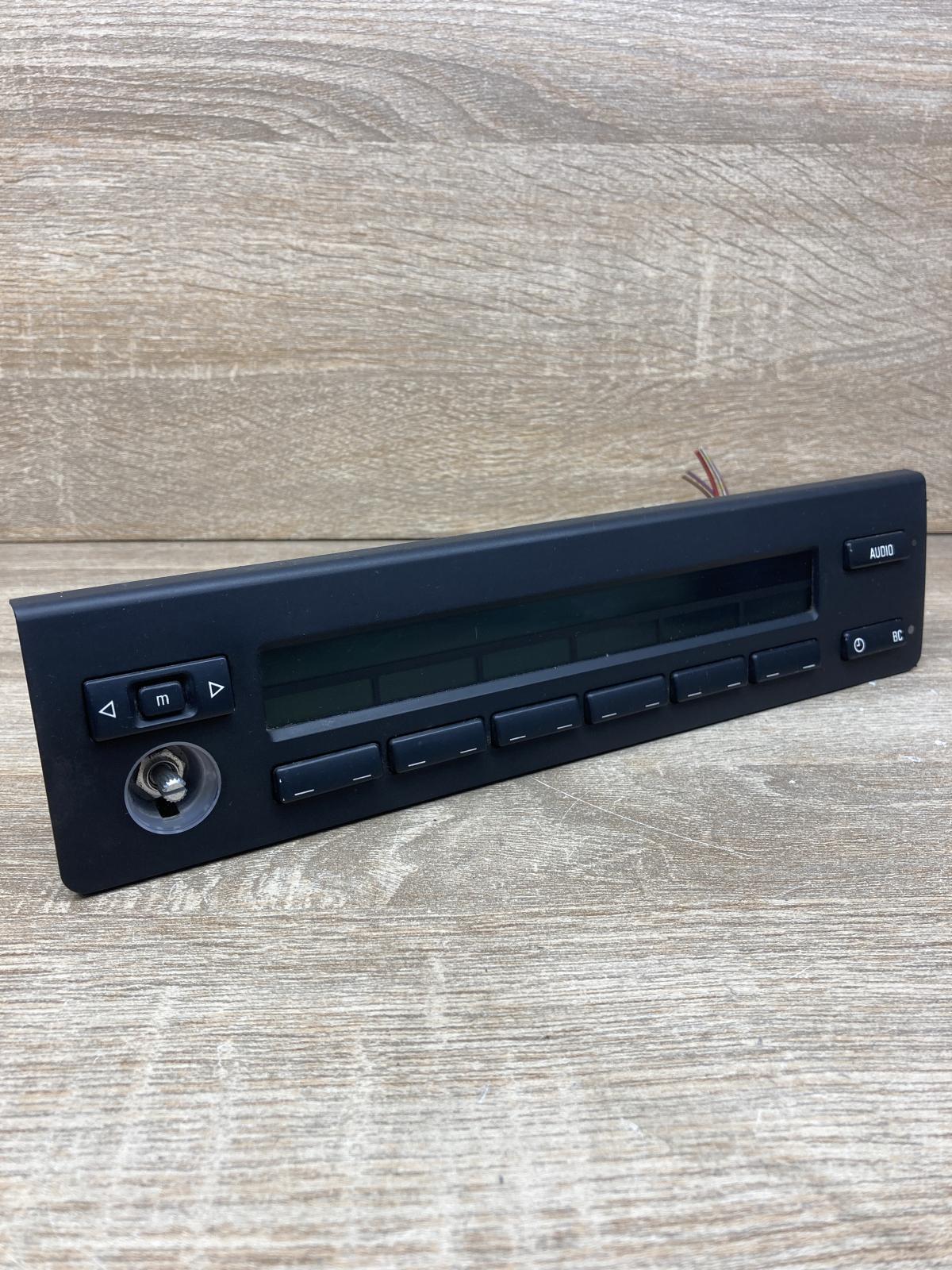 8384930 7608733040  Radio/CD/DVD/GPS head unit BMW 5 E39