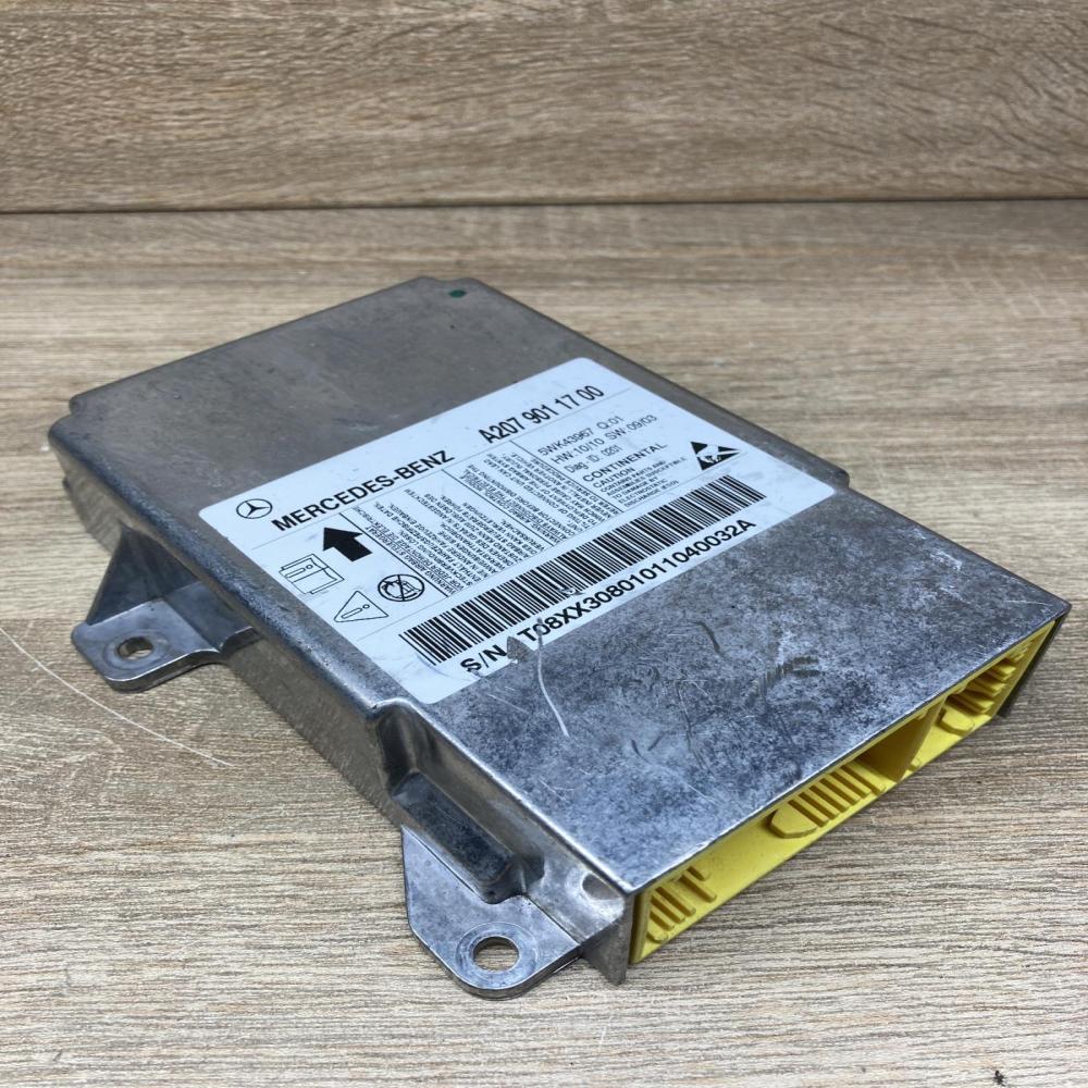 A2079011700 5WK43967  Airbag control unit/module Mercedes-Benz E C207 W207