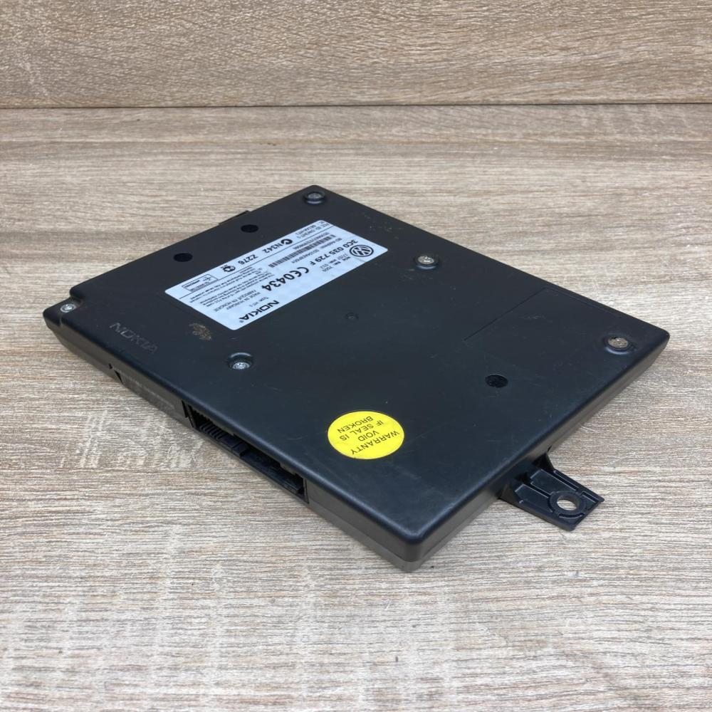 3C0035729F   Phone control unit/module Volkswagen PASSAT B6