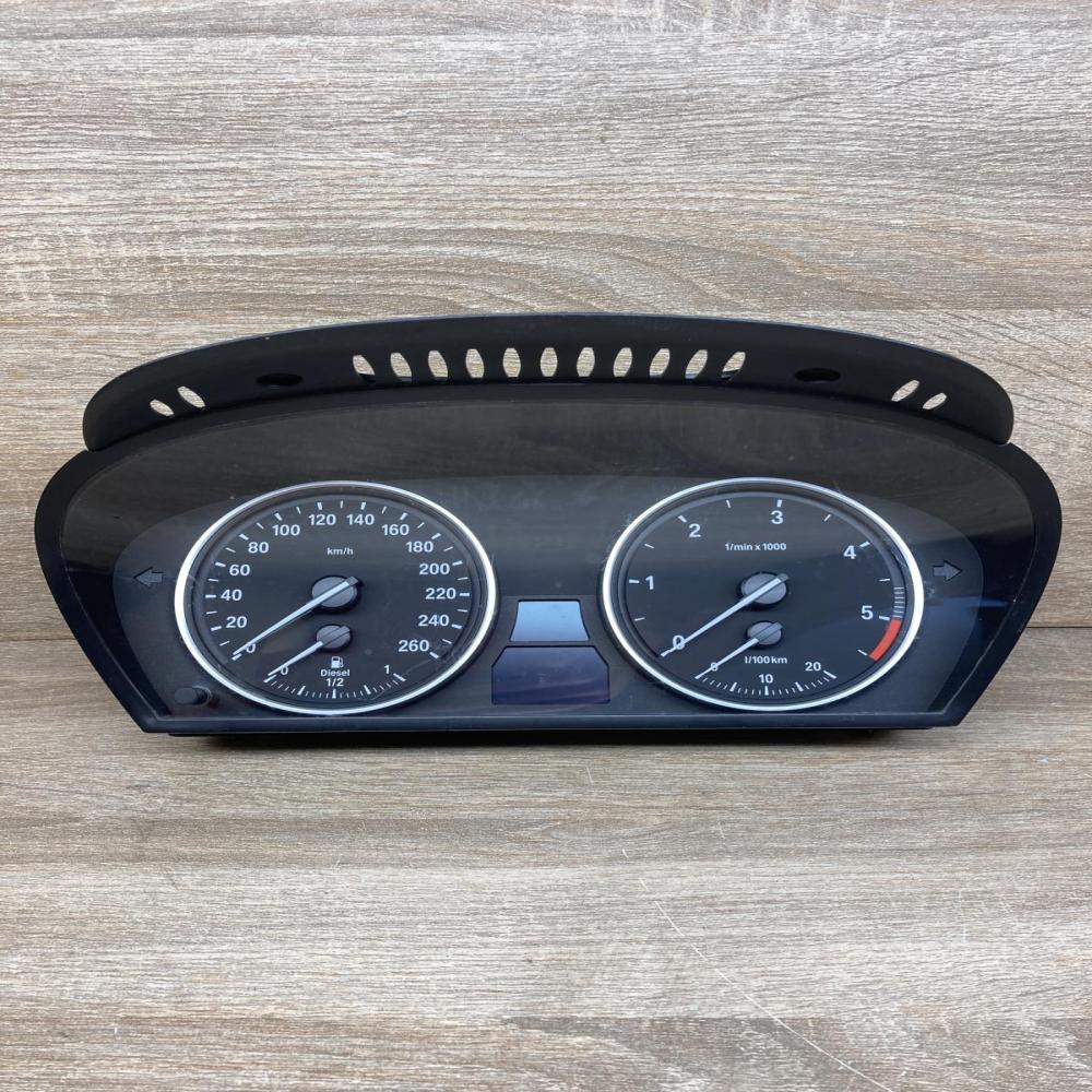 9194889 110080398  Speedometer (instrument cluster) BMW 5 E60 E61