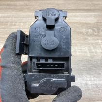 VW BULB HOLDER   Tail light bulb cover holder Volkswagen PASSAT B7