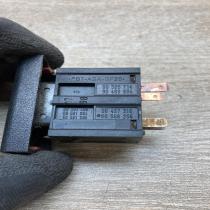 90565714 90493804  Hazard light switch Opel Vectra B