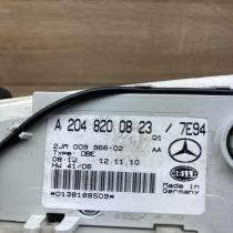 A2048200823 A0128206611 2JM009966 02 Front seat light Mercedes-Benz C W204