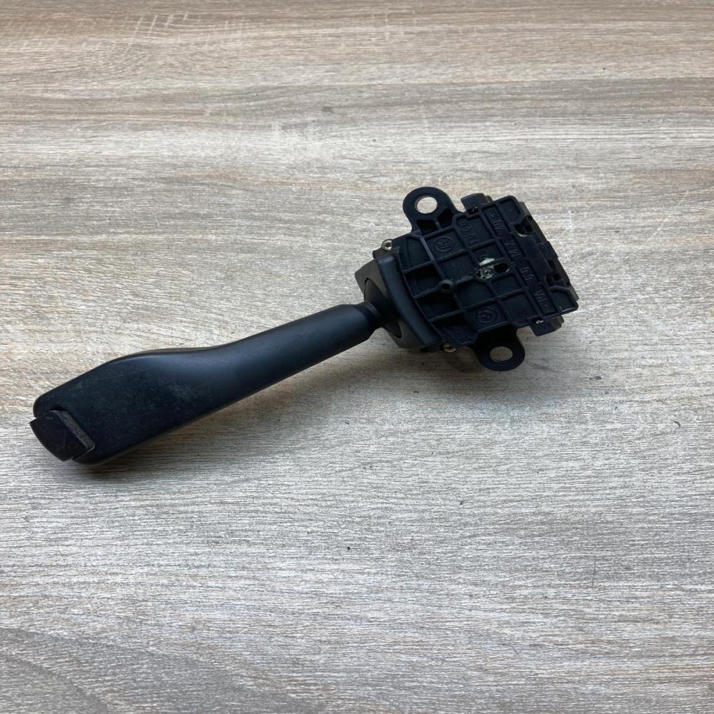 8363668K 01104010  Indicator stalk BMW 3 E46