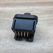 90481764 90481763  Light switch Opel Astra F