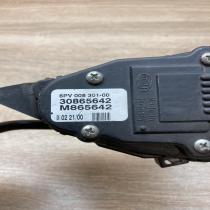 30865642 M865642  Accelerator throttle pedal Volvo S40, V40