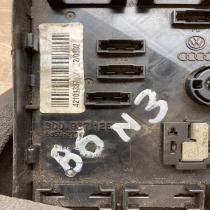 3C0937125 6359 2777  Fuse module Volkswagen PASSAT B6