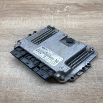 8M51 12A650 LE 0281011701  Engine control unit/module ECU Ford Focus