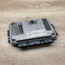 8M51 12A650 LE 0281011701  Engine control unit/module ECU Ford Focus