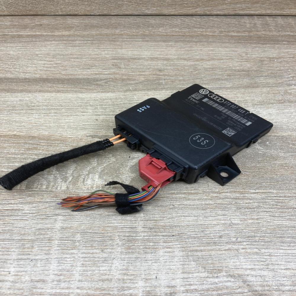 8T0907468T 8K0907468K  Gateway control module Audi A5 8T 8F