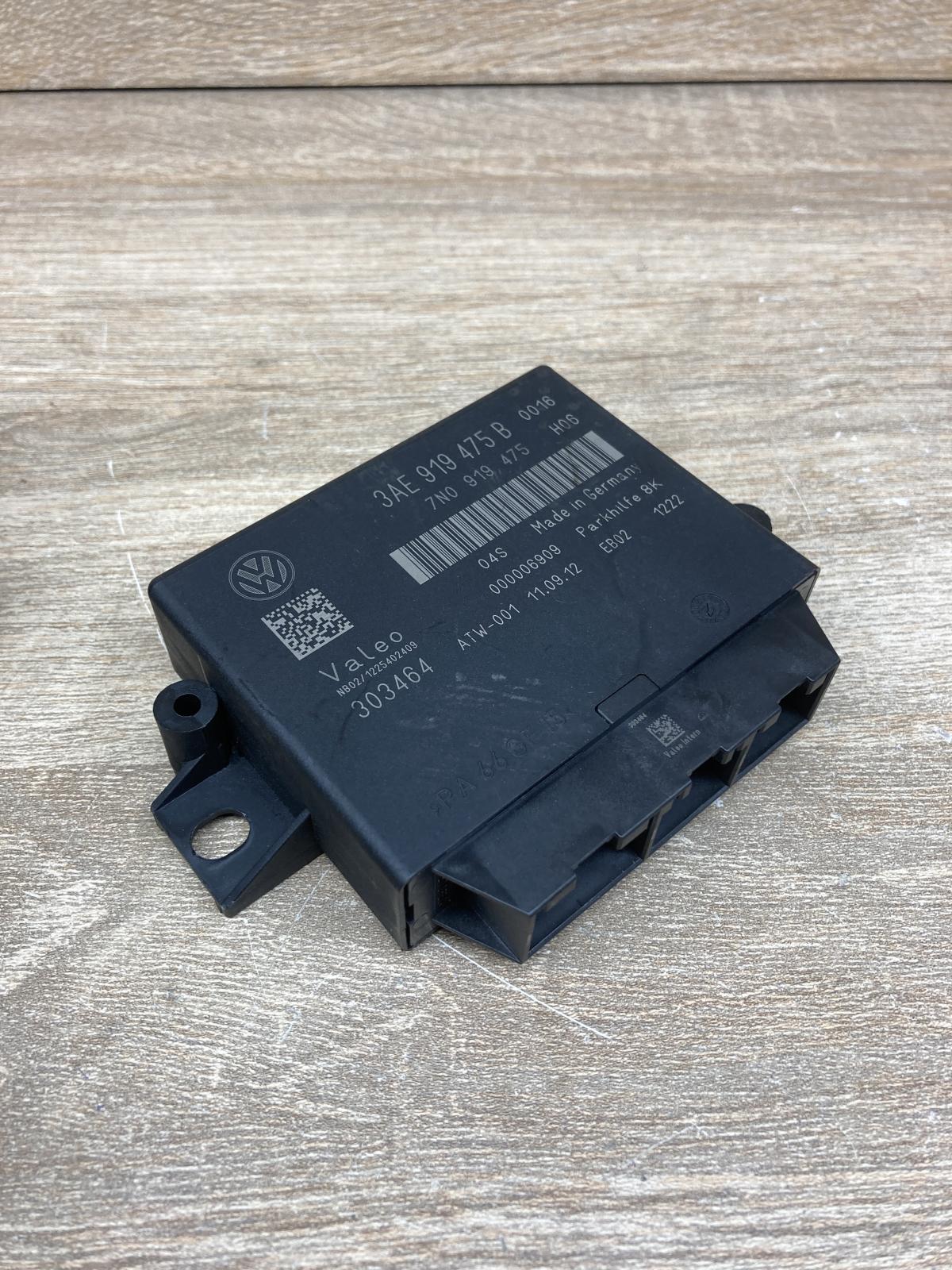 3AE919475B   Parking PDC control unit/module Volkswagen PASSAT B7