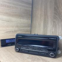 1K0035186AN 7640211360  Radio/CD/DVD/GPS head unit Volkswagen Jetta VI