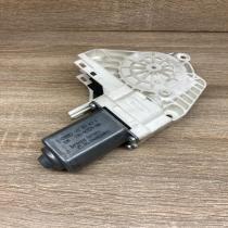 8K0959802A   Rear door window regulator motor Audi A4 S4 B8 8K