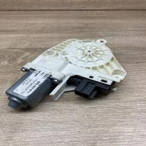 8K0959811   Rear door window regulator motor Audi A4 S4 B8 8K