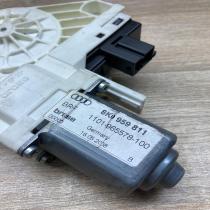 8K0959811   Rear door window regulator motor Audi A4 S4 B8 8K