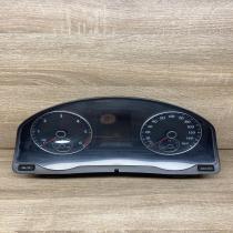 5M0920973A A2C37530800  Speedometer (instrument cluster) Volkswagen Golf V
