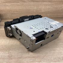 A2129004008 A2129018202  Radio/CD/DVD/GPS head unit Mercedes-Benz E W212