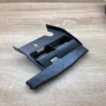 A2128850236   Radiator mount bracket Mercedes-Benz E W212
