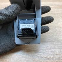 8379597   Electric window control switch BMW 7 E65 E66