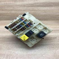 98AG14K150AE   Fuse module Ford Focus